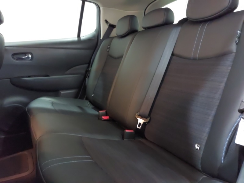 Used Nissan Leaf 2021 for sale - 76397461: Photo 6