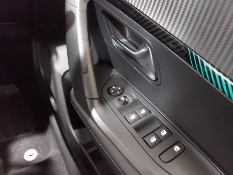 Used Peugeot 2008 2023 for sale - 77585267: Photo 13