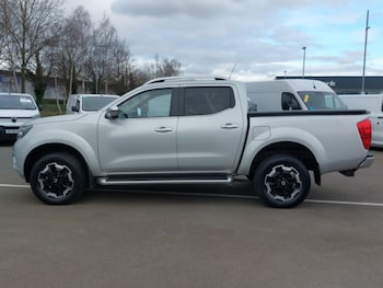 Used Nissan Navara 2021 for sale - 77922619: Photo