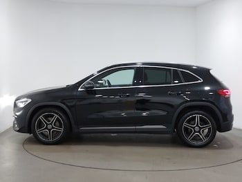 Used Mercedes-Benz GLA 2022 for sale - 76543650: Photo