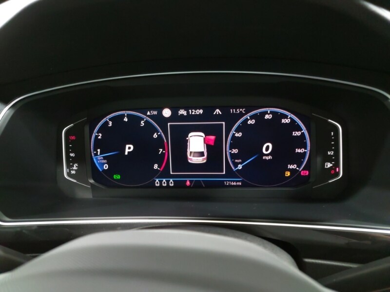 Used Volkswagen Tiguan 2023 for sale - 77569156: Photo 11