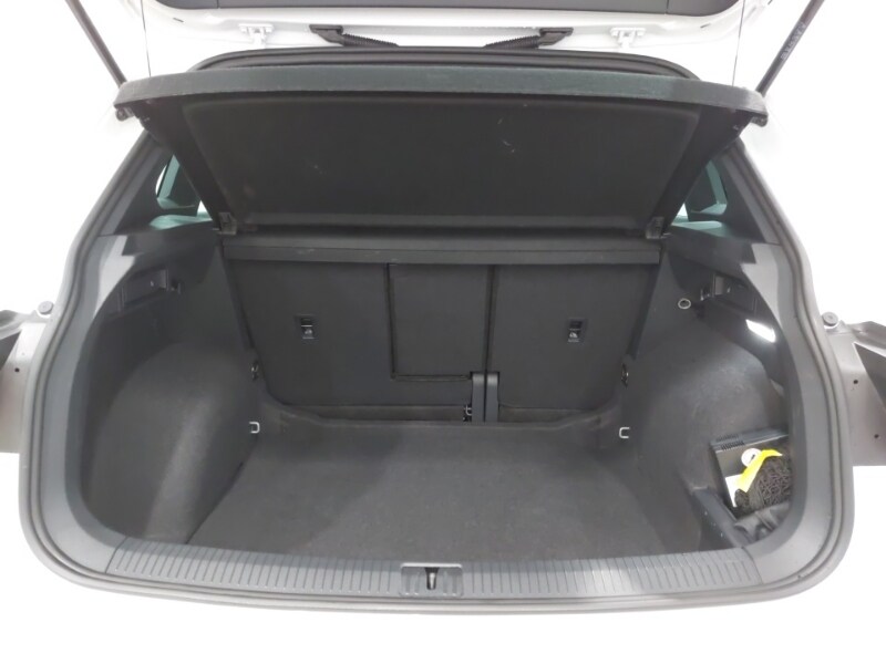 Used Volkswagen Tiguan 2023 for sale - 77569156: Photo 8