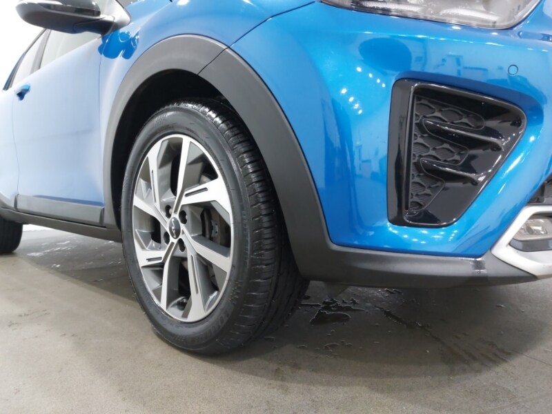 Used Kia Stonic 2021 for sale - 76602437: Photo 9