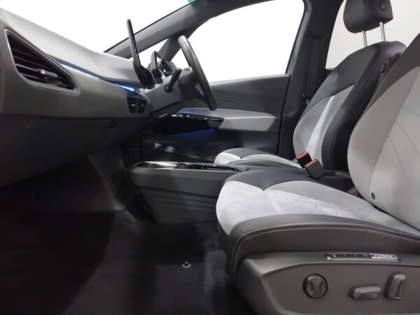 Used Volkswagen ID.3 2023 for sale - 76264917: Photo 5