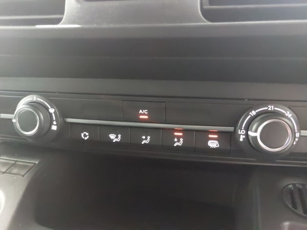 Used Peugeot Partner 2023 for sale - 76244355: Photo 12