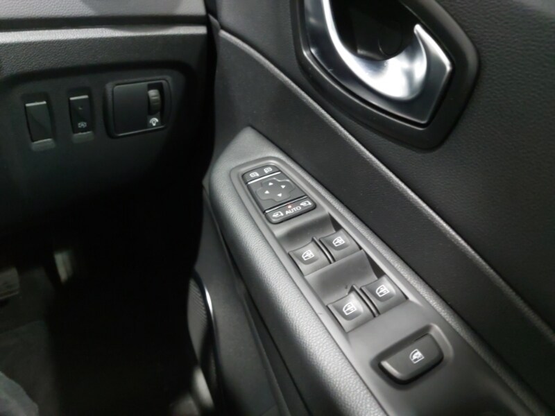 Used Renault Captur 2017 for sale - 77491632: Photo 13