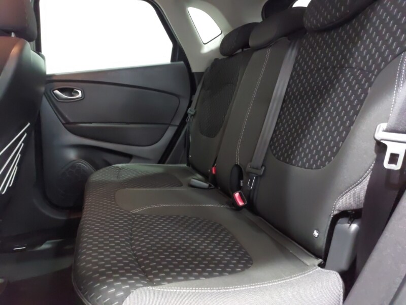 Used Renault Captur 2017 for sale - 77491632: Photo 6