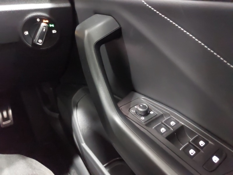 Used Volkswagen T-Roc 2025 for sale - 77114983: Photo 13