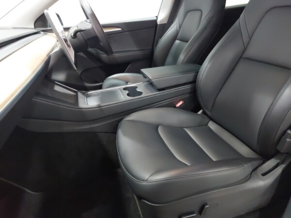 Used Tesla Model Y 2022 for sale - 76188227: Photo 5