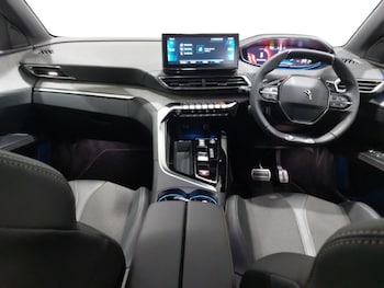 Used Peugeot 3008 2023 for sale - 77379787: Photo