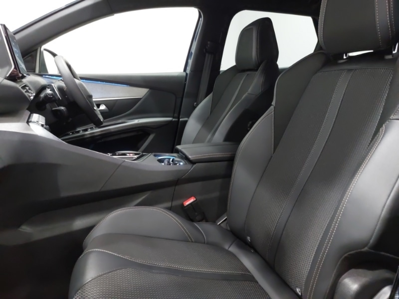Used Peugeot 3008 2023 for sale - 77379787: Photo 5