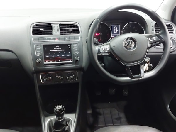 Used Volkswagen Polo 2017 for sale - 76348287: Photo 10