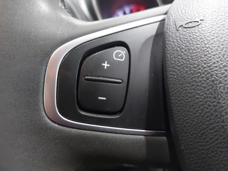 Used Renault Captur 2018 for sale - 77881800: Photo 12