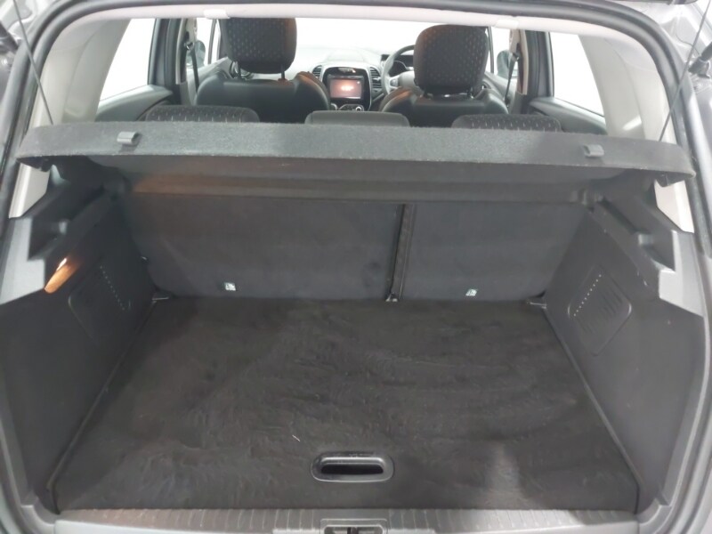 Used Renault Captur 2018 for sale - 77881800: Photo 8