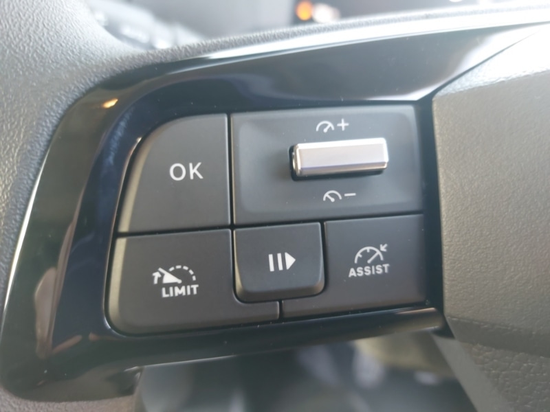 Used Vauxhall Vivaro 2024 for sale - 76745773: Photo 12