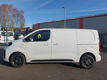 Used Vauxhall Vivaro 2024 for sale - 76745773: Photo