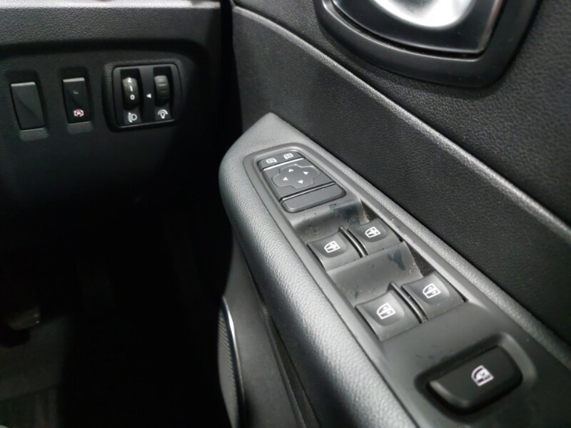 Used Renault Captur 2018 for sale - 77847276: Photo 13