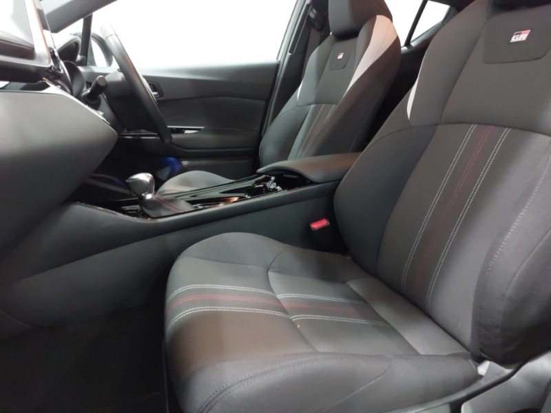 Used Toyota C-HR 2023 for sale - 77651786: Photo 5