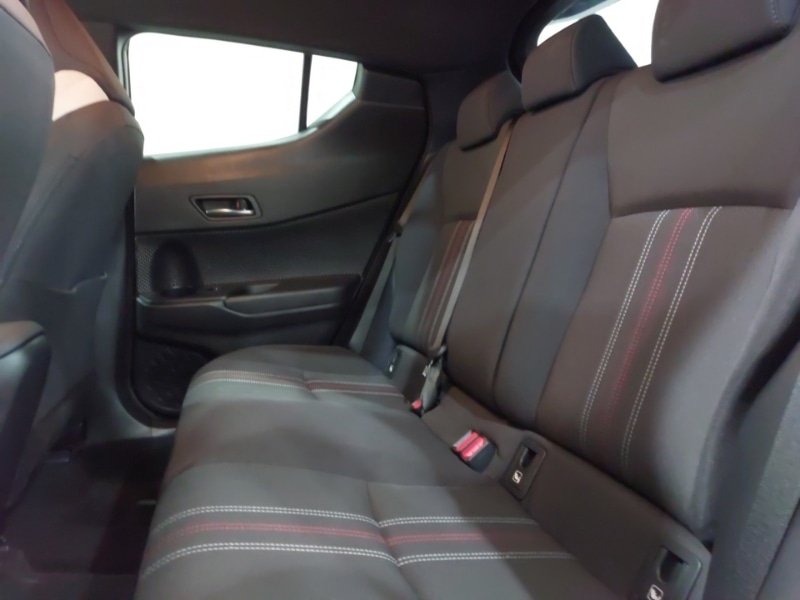 Used Toyota C-HR 2023 for sale - 77651786: Photo 6