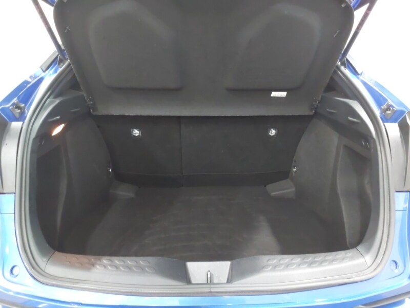 Used Toyota C-HR 2019 for sale - 77419002: Photo 8