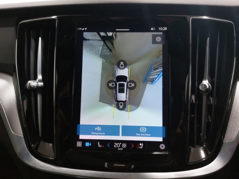 Used Volvo V60 2022 for sale - 77085684: Photo 17