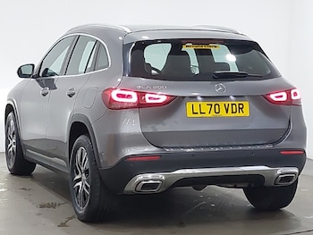 Used Mercedes-Benz GLA 2020 for sale - 78842042: Photo