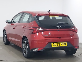 Used Hyundai i20 2023 for sale - 78572558: Photo