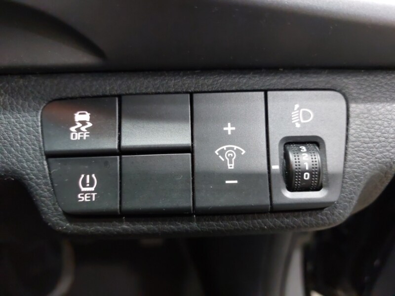 Used Kia Stonic 2019 for sale - 78013635: Photo 15