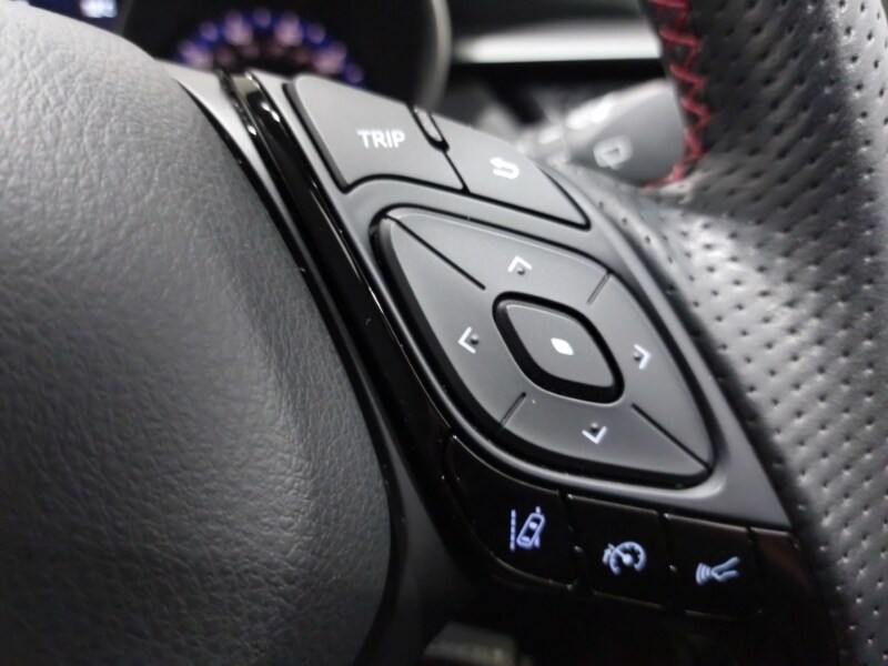 Used Toyota C-HR 2023 for sale - 77580368: Photo 14