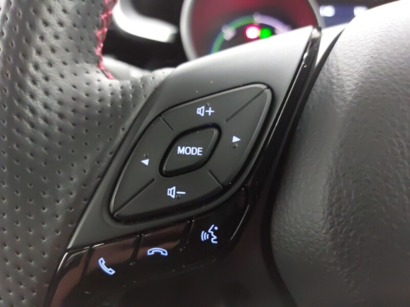 Used Toyota C-HR 2023 for sale - 77580368: Photo 15