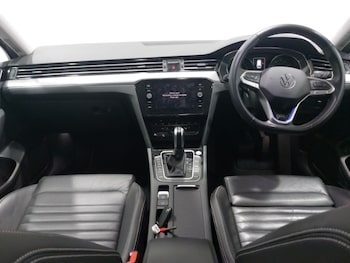 Used Volkswagen Passat 2023 for sale - 78634936: Photo
