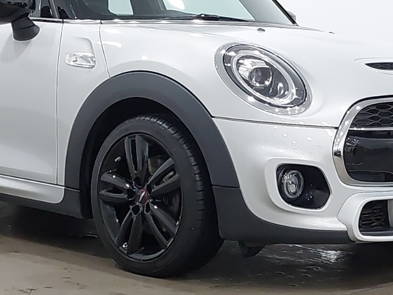 Used MINI Hatch 2019 for sale - 77325297: Photo 9