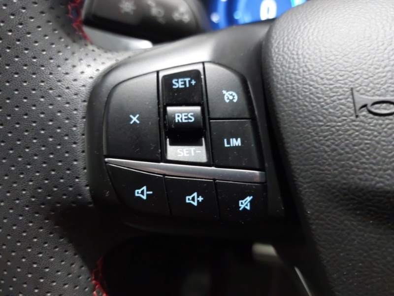 Used Ford Kuga 2022 for sale - 77379780: Photo 15