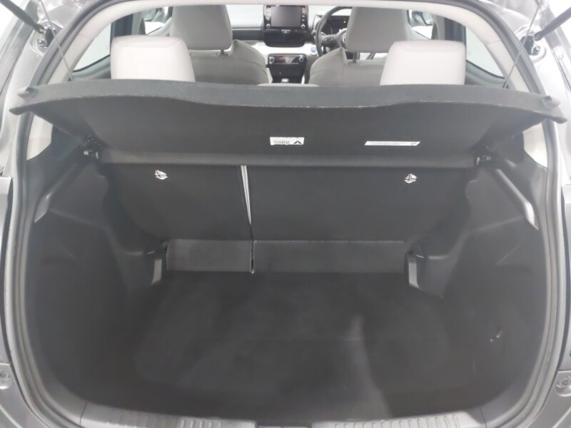 Used Toyota Yaris 2022 for sale - 77964226: Photo 8