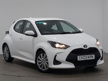 Used Toyota Yaris 2023 for sale - 79673257: Photo