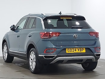 Used Volkswagen T-Roc 2024 for sale - 75526340: Photo