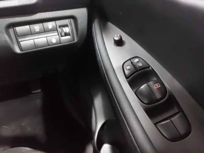 Used Nissan Leaf 2022 for sale - 76579152: Photo 13