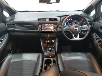 Used Nissan Leaf 2022 for sale - 76301893: Photo 2