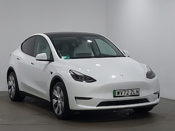 Tesla - Model Y