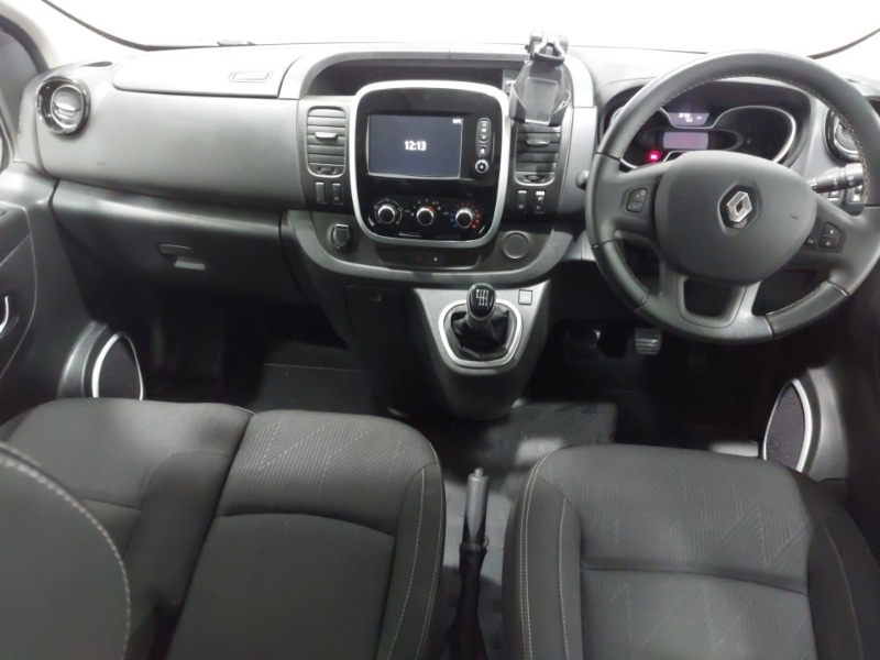 Used Renault Trafic 2020 for sale - 76975131: Photo 2