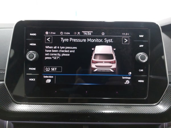 Used Volkswagen T-Cross 2024 for sale - 76282292: Photo 18