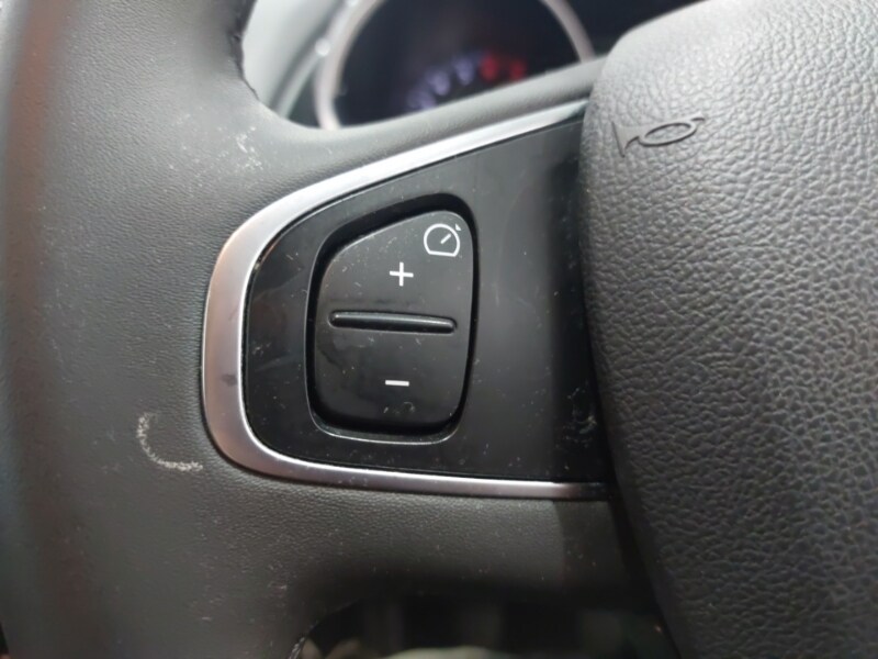 Used Renault Clio 2017 for sale - 77874469: Photo 13