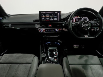 Used Audi A4 2023 for sale - 77933255: Photo