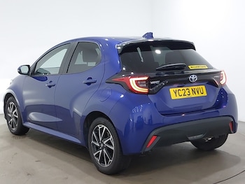 Used Toyota Yaris 2023 for sale - 78346501: Photo