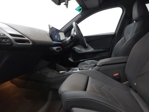 Used BMW 1 Series 2025 for sale - 76135070: Photo 5