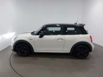 Used MINI Cooper 2019 for sale - 75198168: Photo