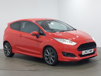 Used Ford Fiesta 2017 for sale - 76464960: Photo