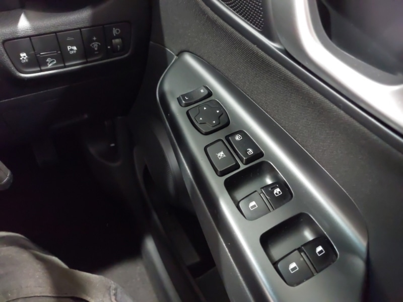 Used Hyundai KONA 2023 for sale - 78033468: Photo 13