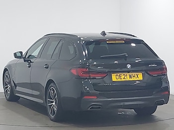 Used BMW 5 Series 2021 for sale - 75702036: Photo