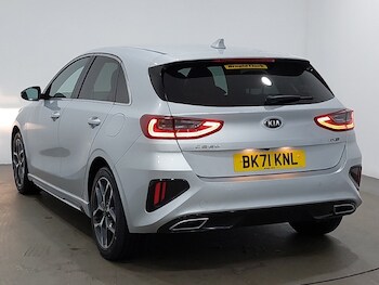 Used Kia Ceed 2021 for sale - 77070256: Photo